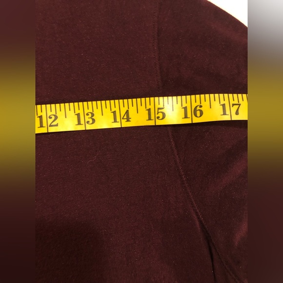 Rock & Republic, XL, 100% rayon plum light shimmer with deep front scoop - Picture 12 of 12